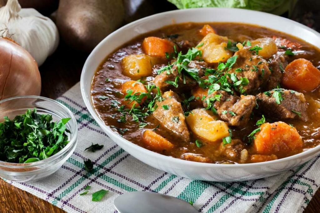 Carne de Panela com Batata e Abóbora Assada ao Chimichurri