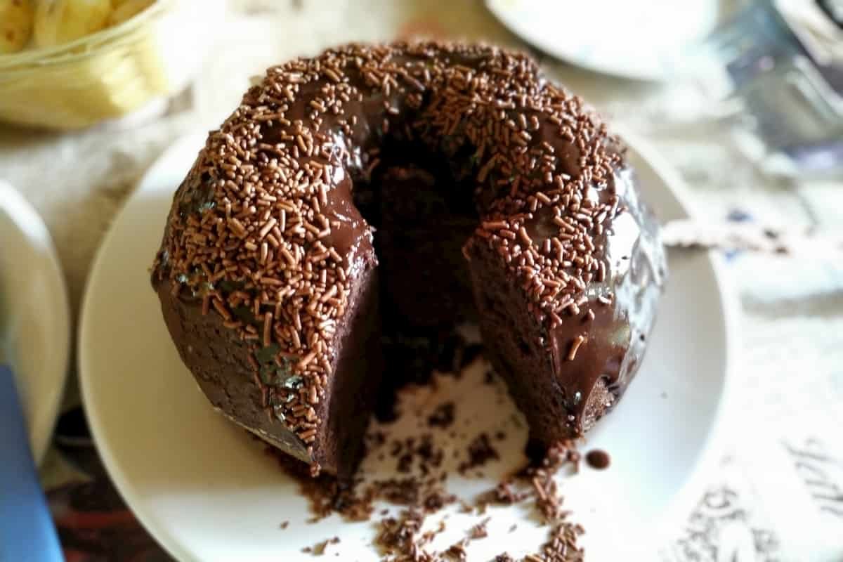 bolo de chocolate simples