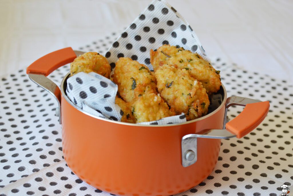 Bolinho de arroz com frango na airfryer