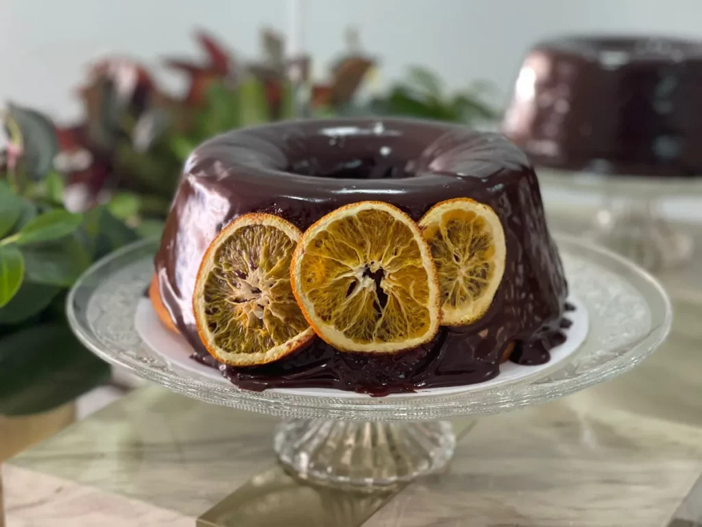 Bolo de chocolate com laranja