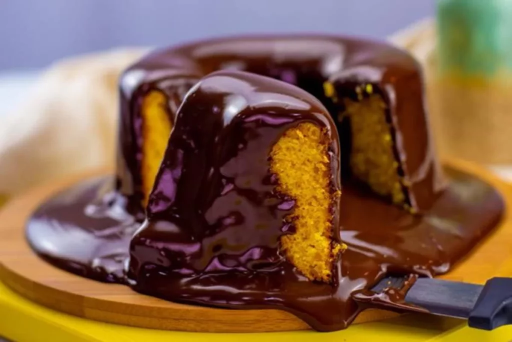 Bolo de fubá com chocolate