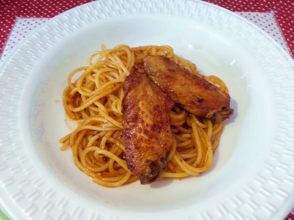 Frango com macarrão