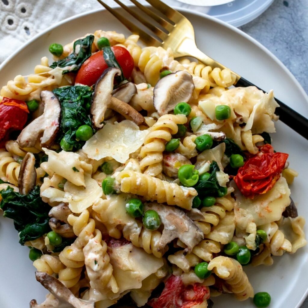 Macarrão com legumes