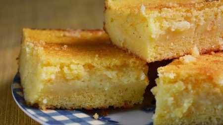 Bolinho de fubá com maizena